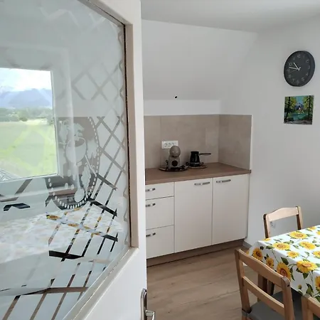 Apartma Pungy * Begunje na Gorenjskem